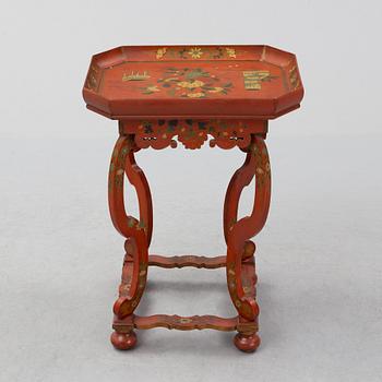 A chinoiserie table, 20th Century.