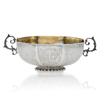 154. A Swedish Baroque parcel-gilt silver brandy-bowl, mark of Petter Lund, Nyköping 1703.