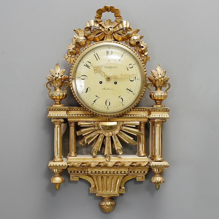 VÄGGPENDYL, gustaviansk stil, 1900-talets första hälft.
