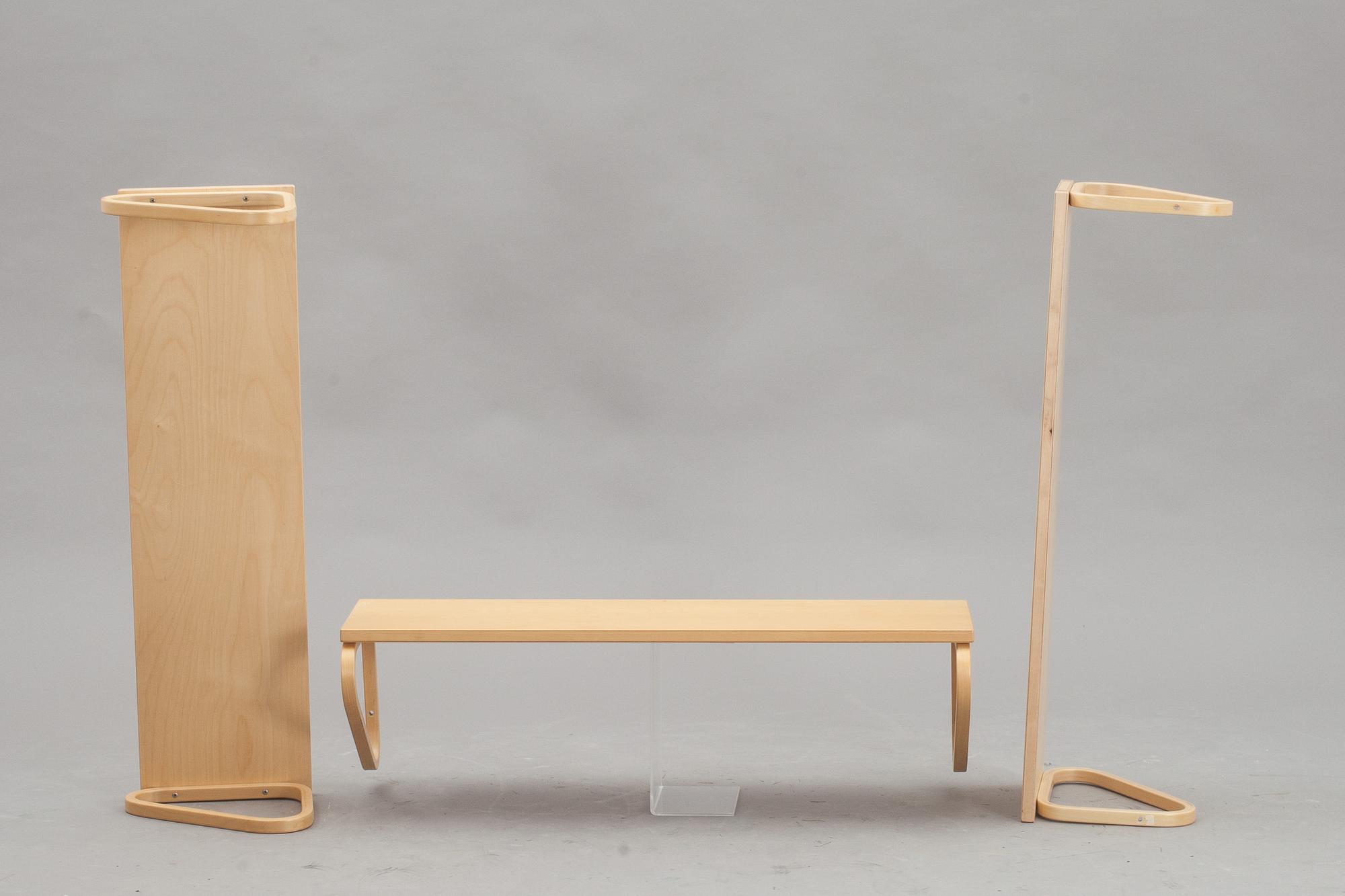 VÄGGHYLLOR, 3 st. "Artek". Alvar Alto. 1900-talets slut.