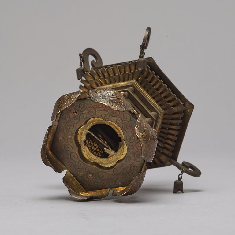 A Japanese tray, miniature pagoda and basket, early 20th Century.