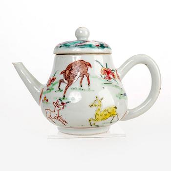 A famille rose teapot with lid, 18th Century.