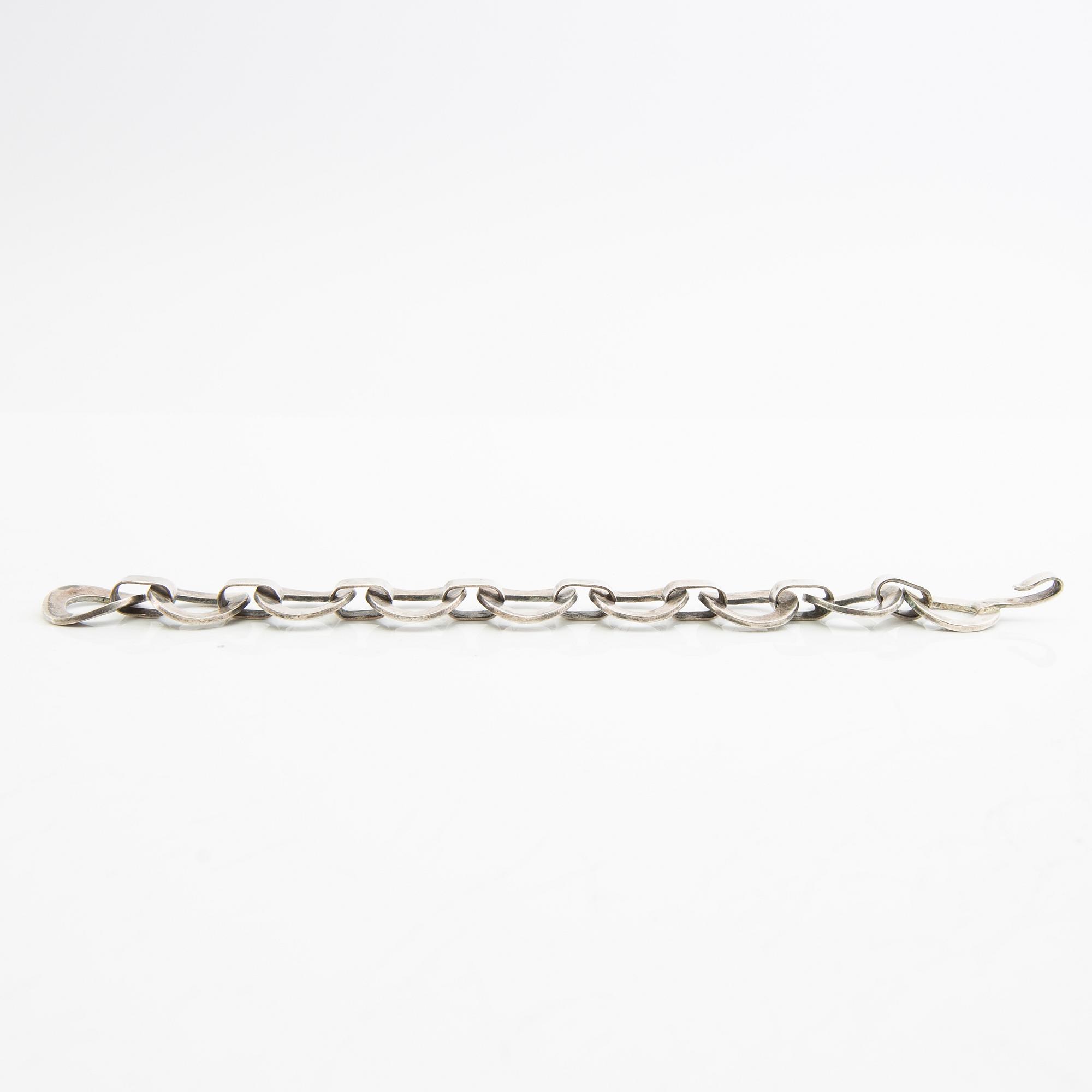 Bracelet, silver, 1970.