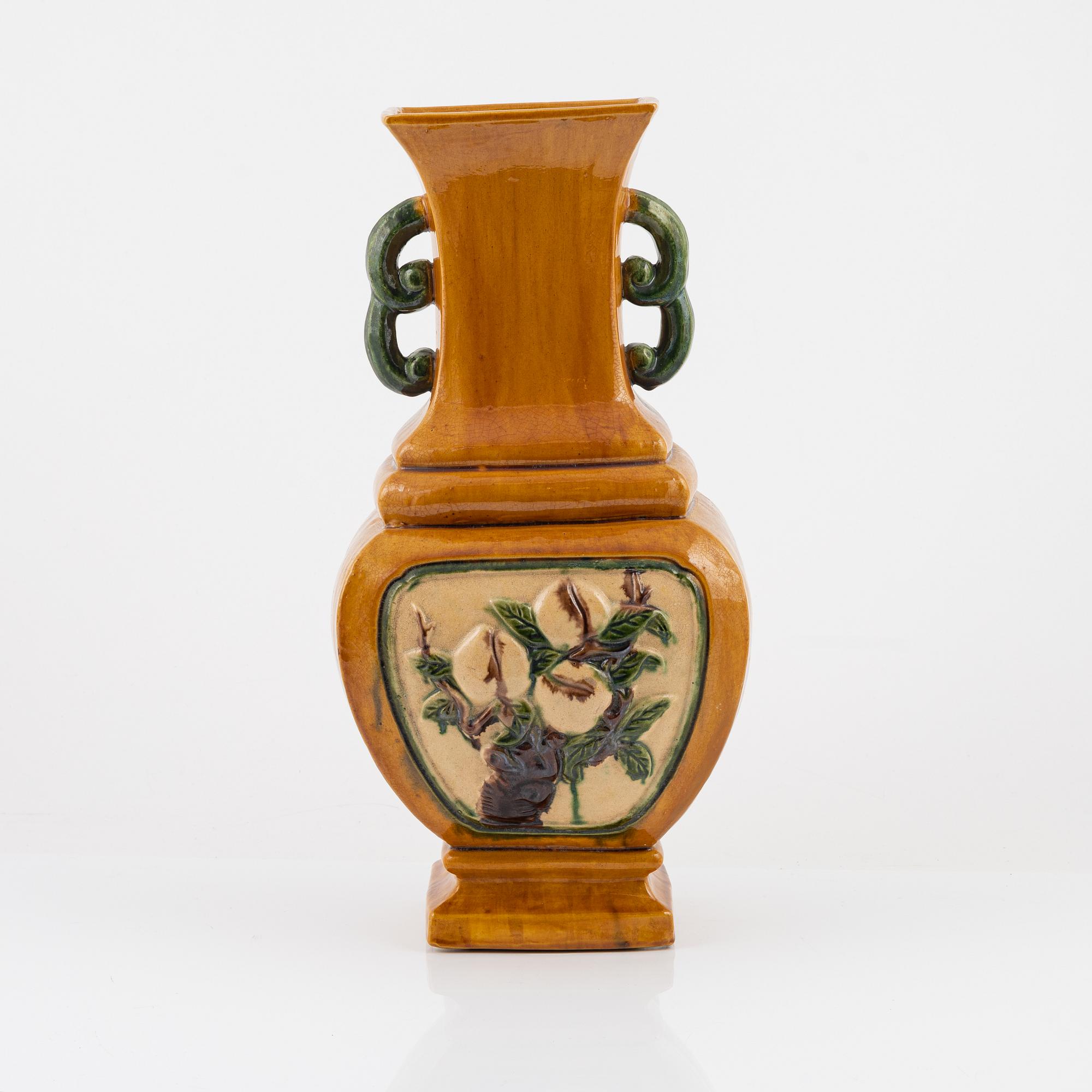 A large Chinese vase, 20th Century.