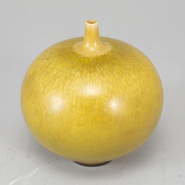 BERNDT FRIBERG, a stoneware vase, Gustavsberg studio, Sweden.