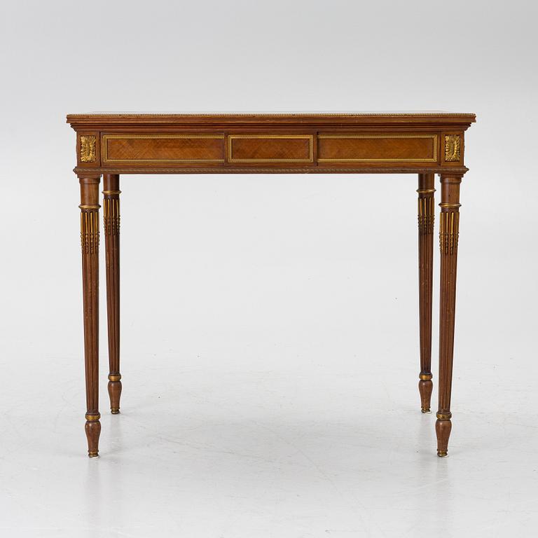 A seven-piece seating group, Louis XVI style, early 20th Century.