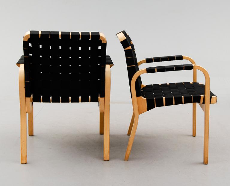 KARMSTOLAR, 1 par, modell 45, Alvar Aalto, 1900-talets andra hälft.