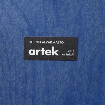 Alvar Aalto, pallar, 3 st, modell 60, Artek, Finland 2011.