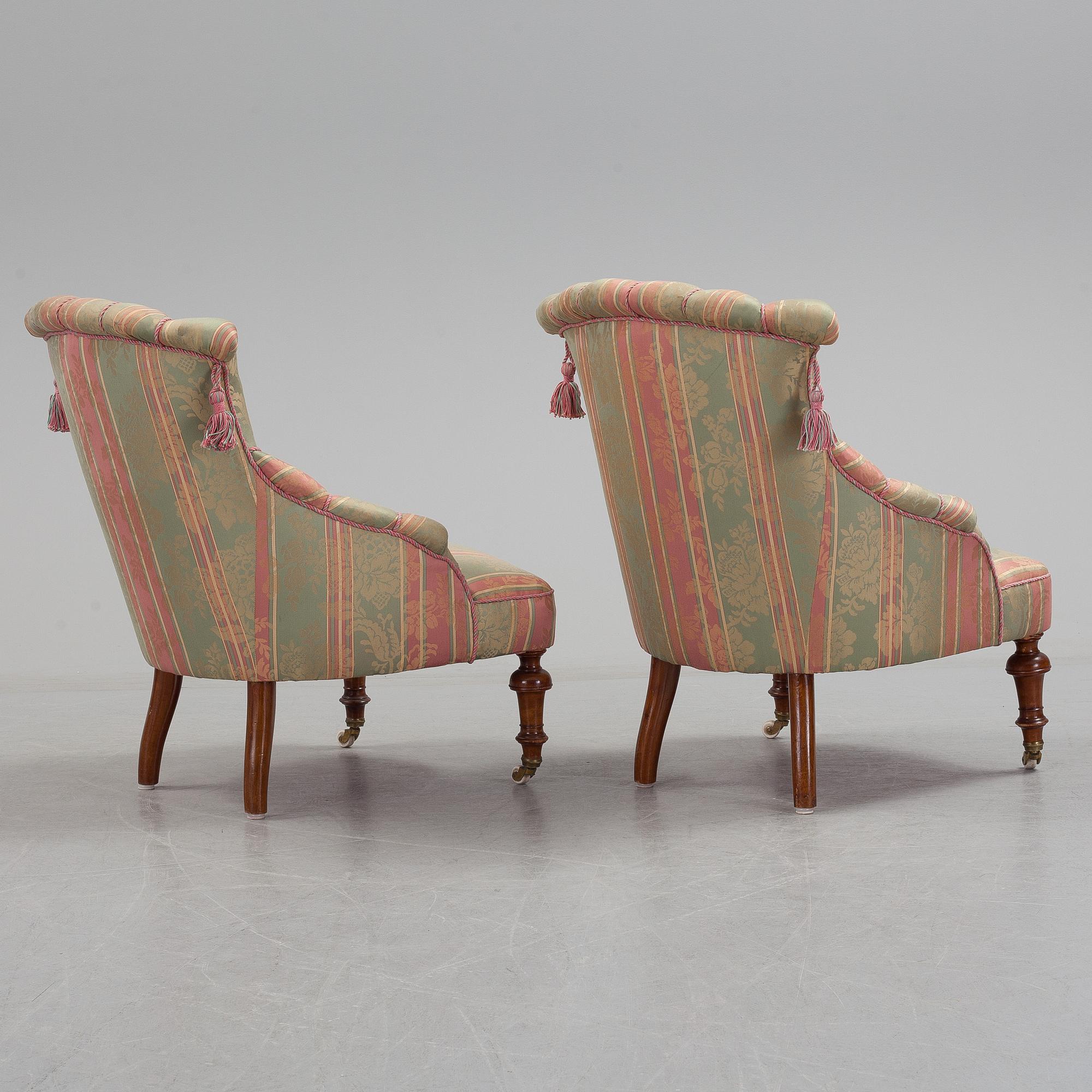SOFFA OCH FÅTÖLJER ett par, omkring år 1900.