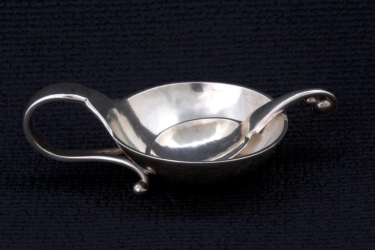 Georg Jensen, saltkar med skedar 4 st silver 1900-tal.