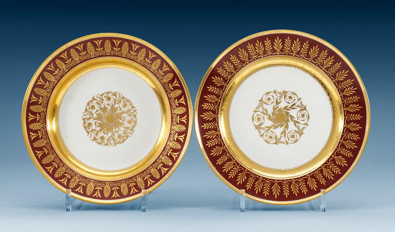 A set of two Russian plates, Imperial porcelain manufactory, period of Alexander II (1855-1881).