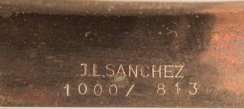 JOSÉ LUIS SANCHEZ, skulptur signerad och numrerad 1000/813 polerad brons.