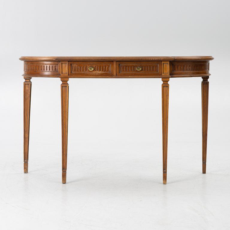 Sideboard, 1900-talets första hälft.