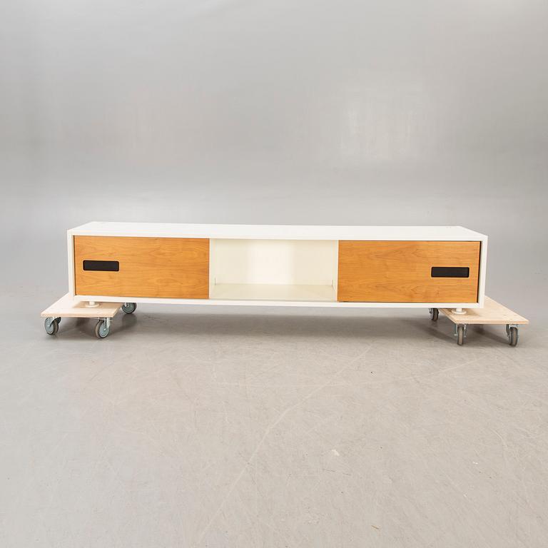Per Söderberg, a "Funk media table from David design 21st century.