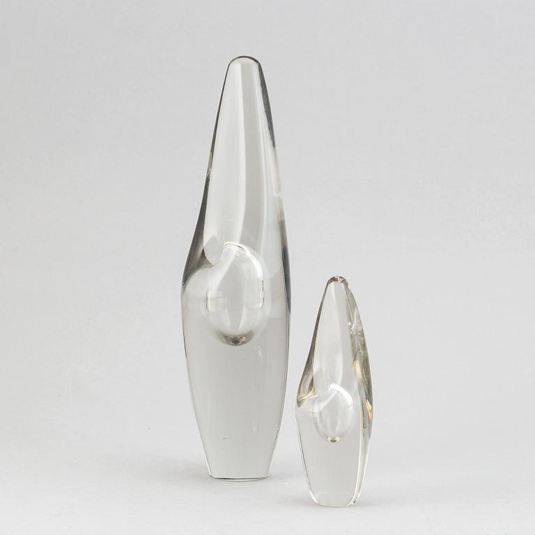 Two 'Orkidé' sculptures/vases by Timo Sarpaneva, Iittala, one dated 1957.