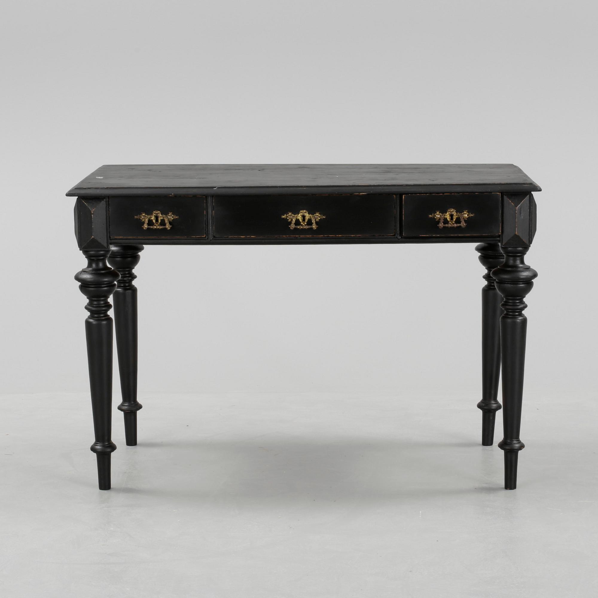 SKRIVBORD, nyrenässans, 1800-talets slut.