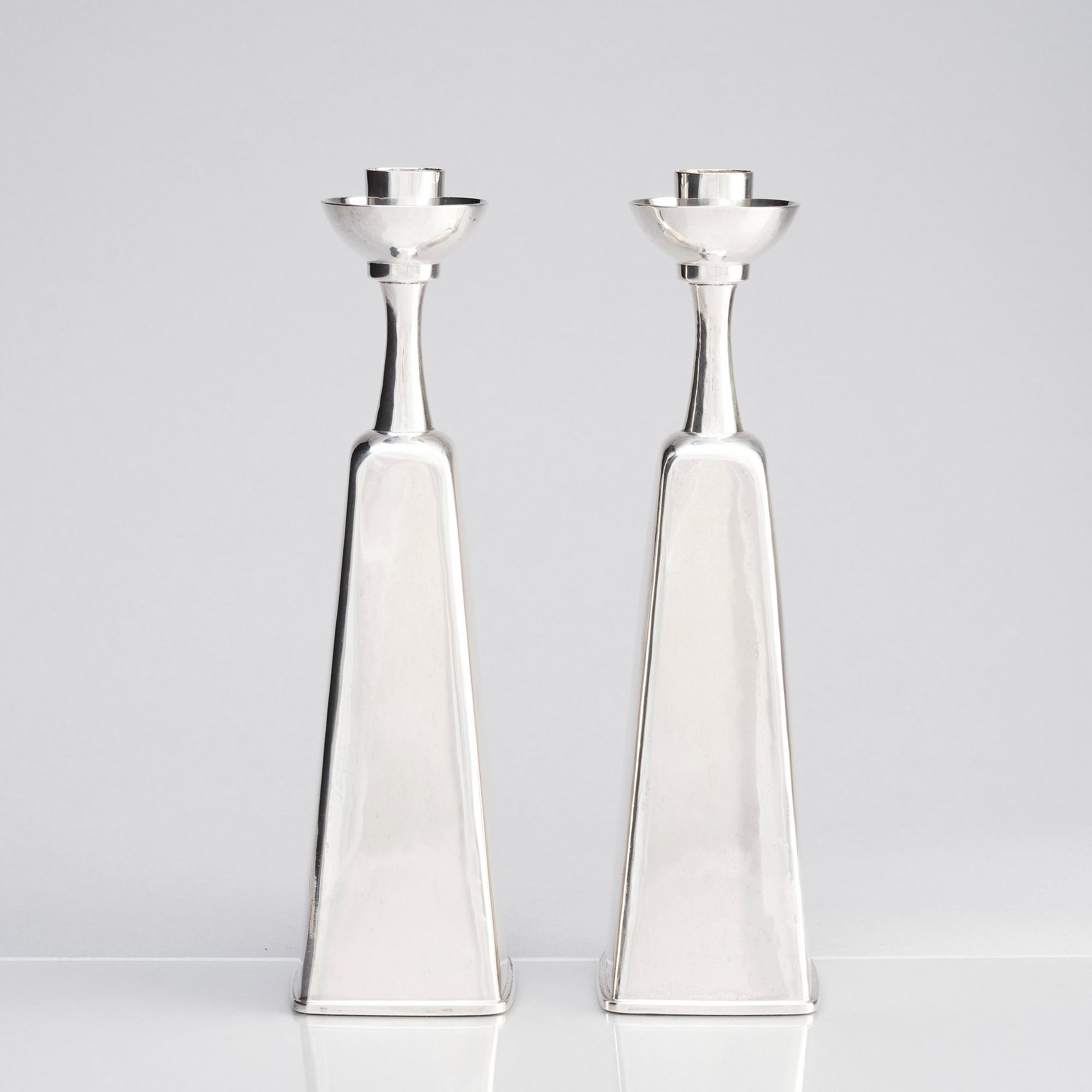 Claës Giertta, ljusstakar, ett par, silver, Stockholm 1961.