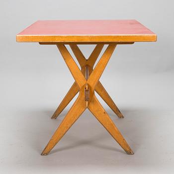 Ilmari Tapiovaara, 1940's X-legged table for Keravan Puuteollisuus, Finland.