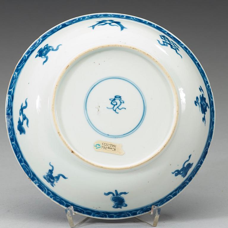 SKÅL, porslin, Qingdynastin Kangxi (1662-1722).