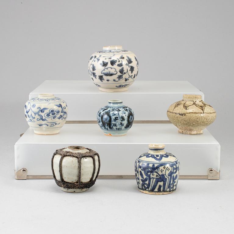 A group of blue and white ceramics, South East Asia, 18/19th Century.