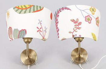 VÄGGLAMPOR, ett par, mässing, Josef Frank, modell 2143-2, Firma Svenskt Tenn.