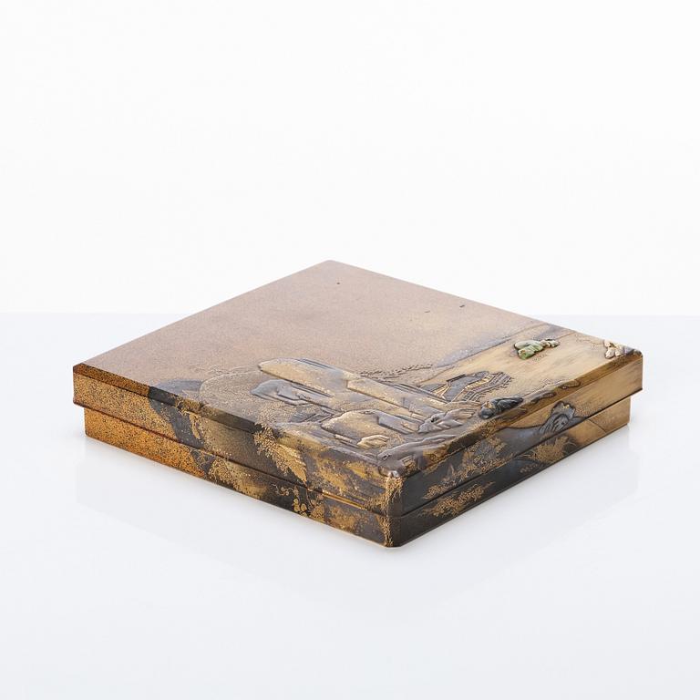 A Japanese lacquer writing box, Suzuribako, Edo perioden, sent 1600-tal/tidigt 1700-tal.