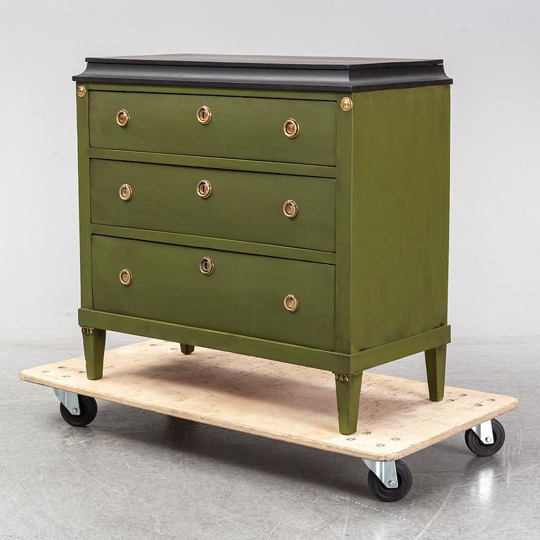 A late 19th century chest of three drawers.