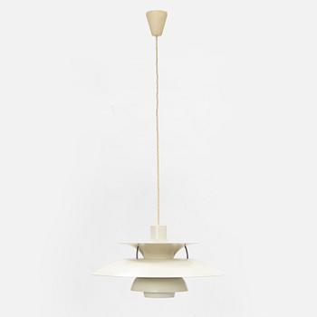 Poul Henningsen, taklampa, PH-5, Louis Poulsen, Danmark.