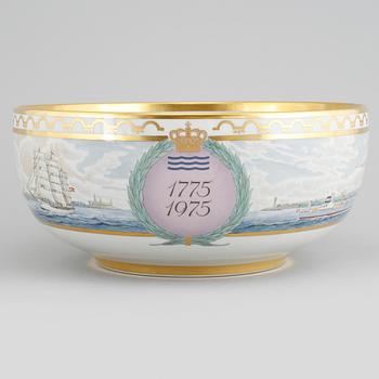 A porcelain punvh-bowl from Royal Copenhagen, Denmark, numbered 175/2500, 1975.