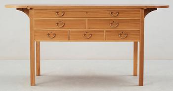 JOSEF FRANK, sideboard, Firma Svenskt Tenn, troligen 1950-tal, modell 1148.