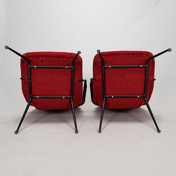 A pair of 1950s armchais.