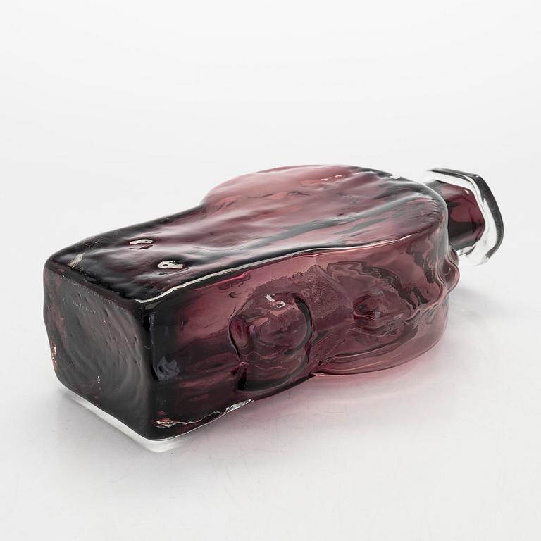 Helena Tynell, vas, "Ahkeraliisa", signerad atelier, Riihimäen Lasi o.y. Helena Tynell.