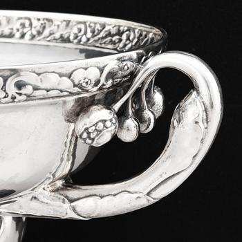 Georg Jensen, an 830/1000 silver jardinère, Copenhagen ca 1915-1919.