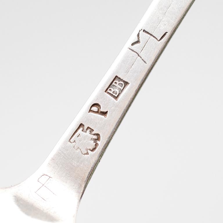 MATSKED, silver, Bengt Björn, Västerås 1748. Vikt ca 56 gram.