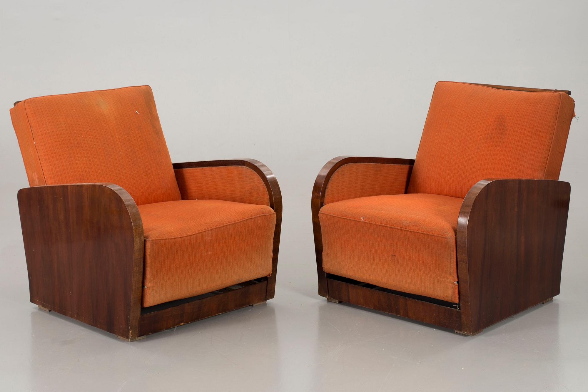 FÅTÖLJER ett par 1900-talets första hälft.