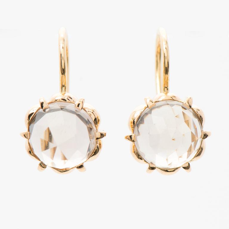 A PAIR OF EARRINGS, facetted quartz, 18K gold. T. Tillander, Helsinki 2013.