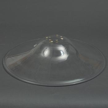 Hanne Dreutler & Arthus Zirnsack, a glass bowl with eight glass fruits, Studio Åhus, Sweden, 1988.