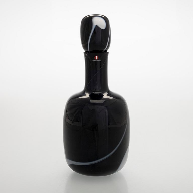 Timo Sarpaneva, a 'Blues' glass carafe, signed Timo Sarpaneva 5/1986.