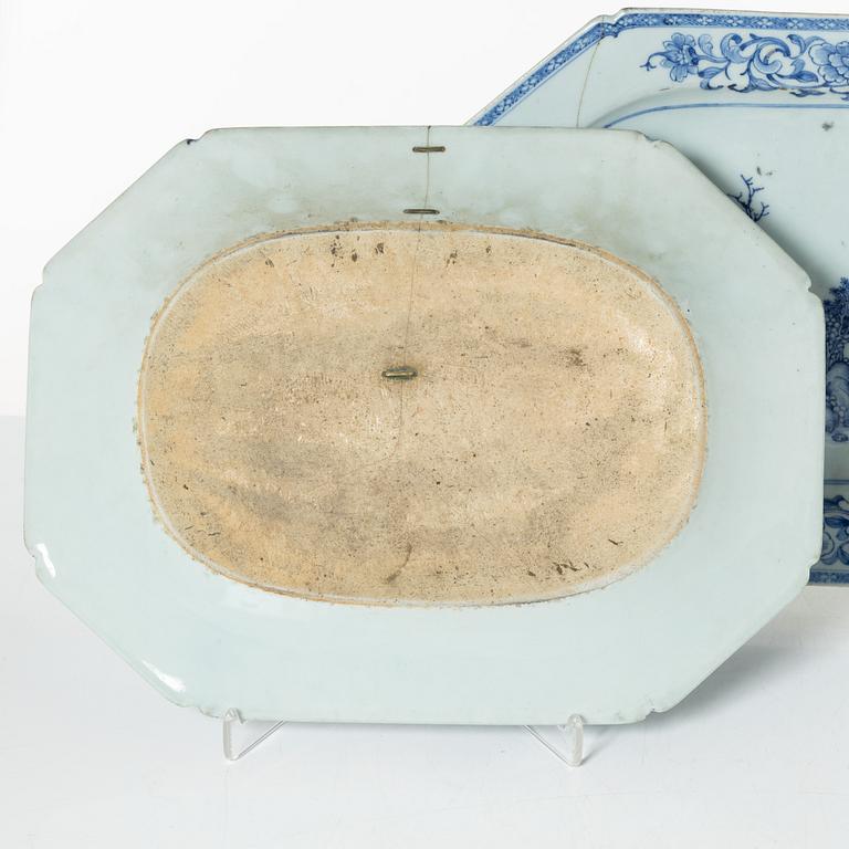 A group of three Chinese blue and white porcelain serving dishes and five dessert plates, Qing dynasty, Qianlong(1736-95.