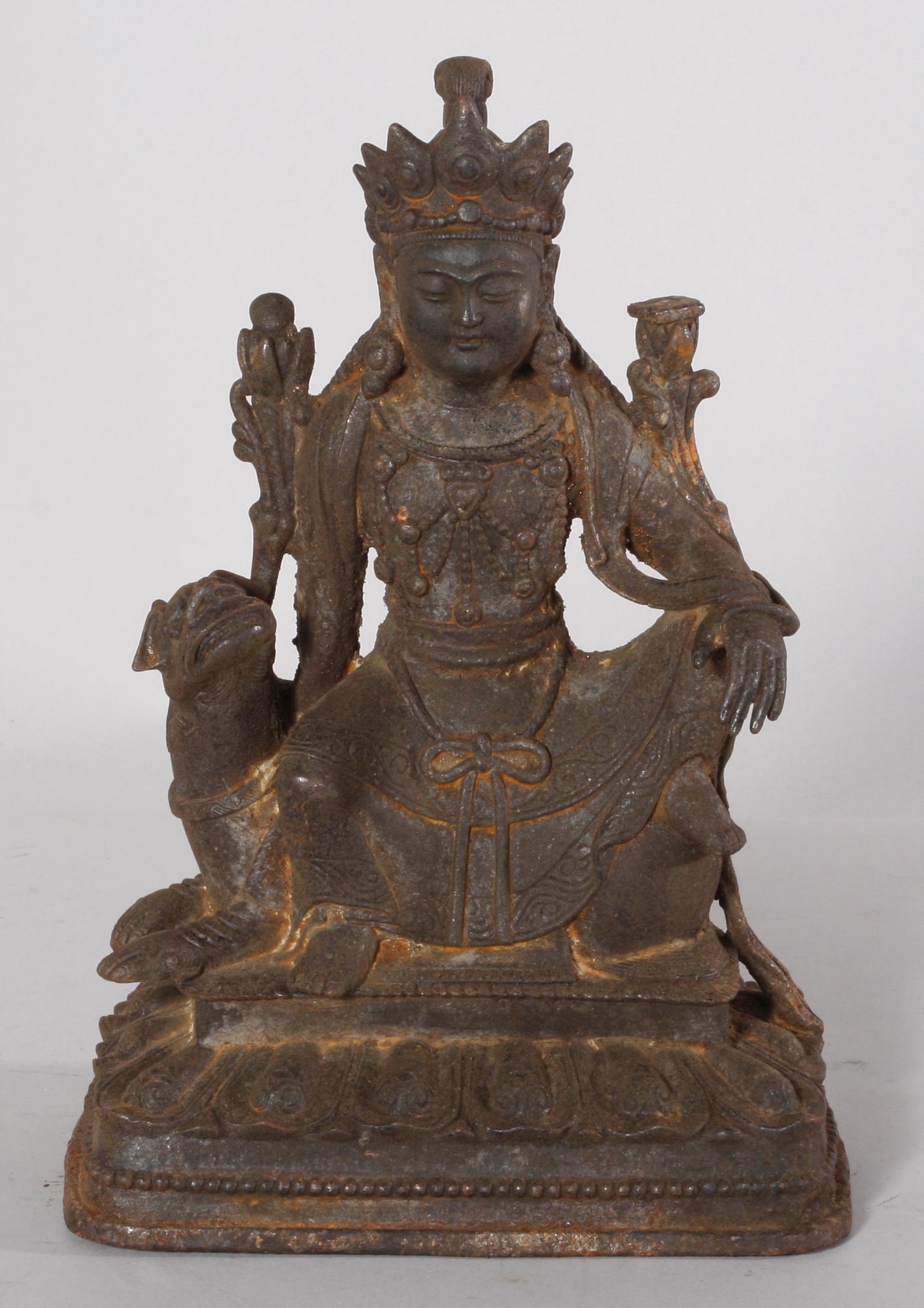 Buddafigur, järn. Orientalisk.