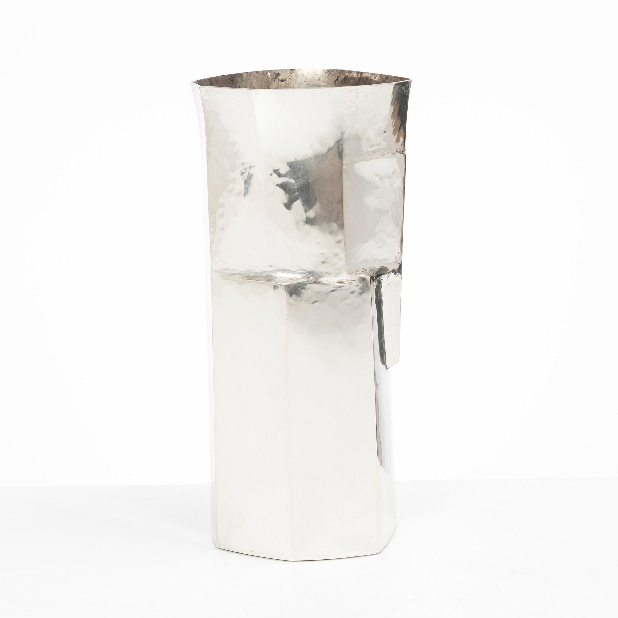 Rey Urban, a Sterling silver vase, Stockholm, 1975.