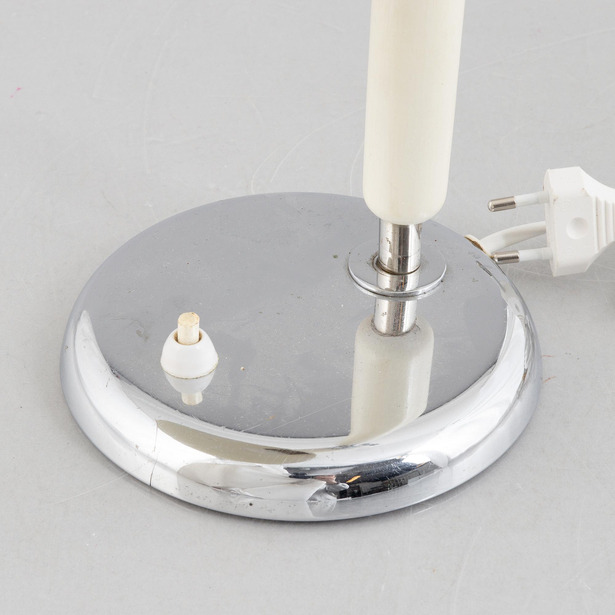 Harald Notini, table lamp, model "15358" Arvid Böhlmarks Lampfabrik, 1930s.