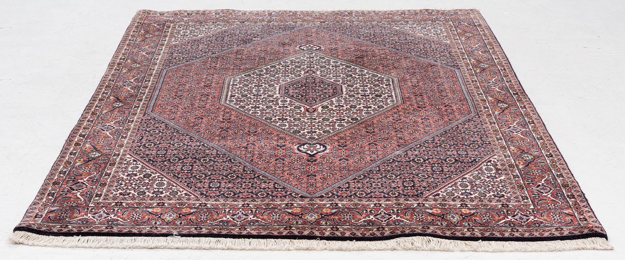 Carpet, Bidjar, 233 x 171 cm.