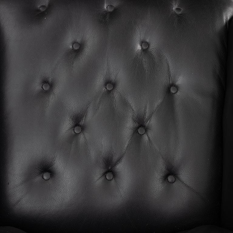 Hjort Knudsen, fåtölj och fotpall, Danmark.