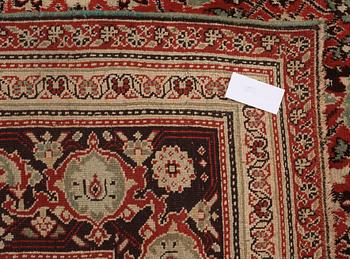 ANTIQUE AGRA. 525,5 x 350 cm.