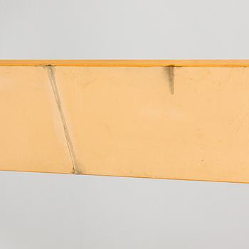 Alvar Aalto, vägghyllor, 2 st, modell 112/L för O.Y. Huonekalu- ja Rakennustyötehdas A.B 1900-talets mitt.