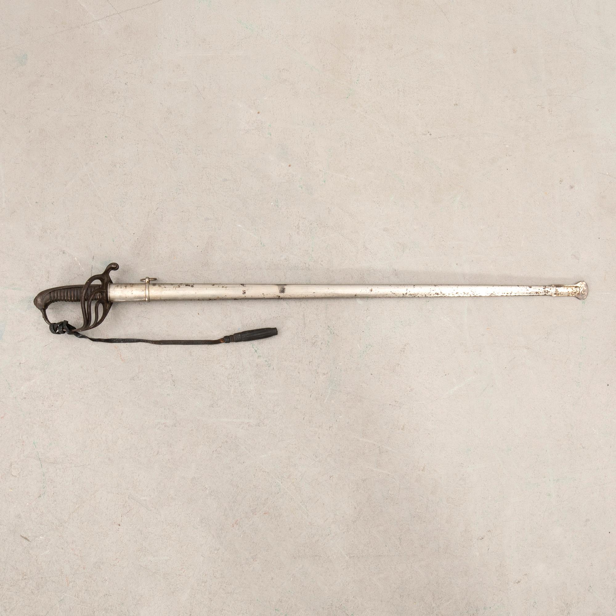 Sabre, French, 1882 for infantry, African model, with scabbard.