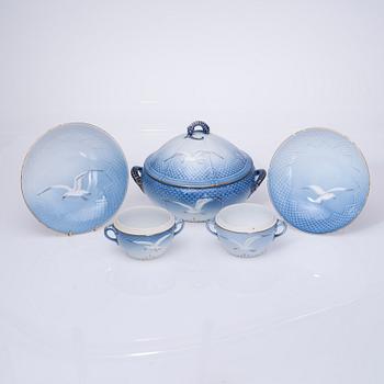 SERVIS, ca 123 delar, porslin, "Måsen", Bing & Gröndahl, Köpenhamn.