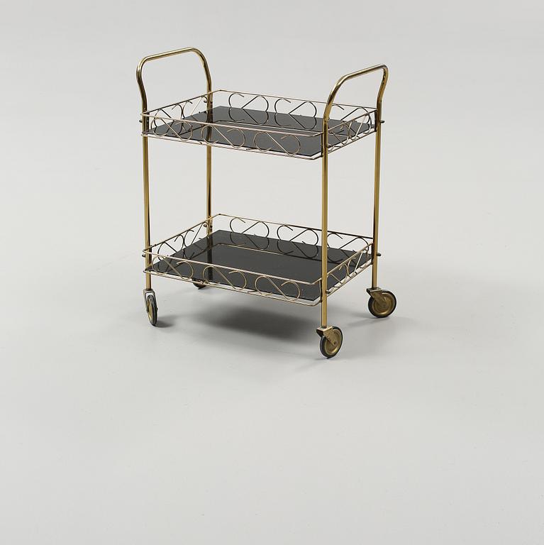 SERVERINGSVAGN, 1900-talets andra hälft.