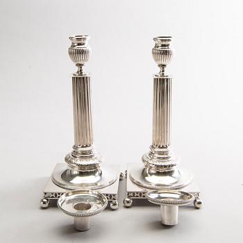 GUSTAF MÖLLENBORG, a pair of silver candlesticks 1902-1903 Stockholm.